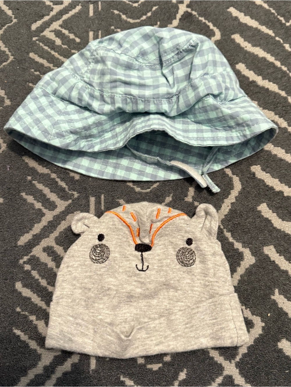 ✨2/$6✨ Baby boy hat set